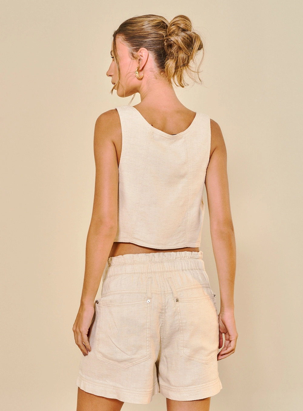 Short Em Linho Com Amarração Off Shell 4