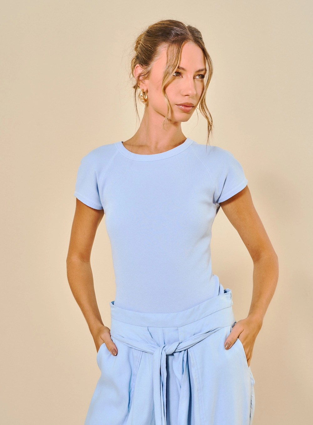 Camiseta Feminina Slim Comfort Fit Azul 1