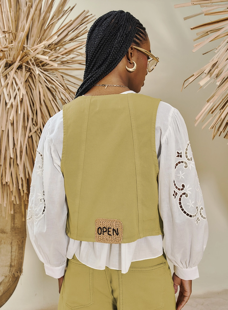 Colete Feminino Em Sarja Verde 3