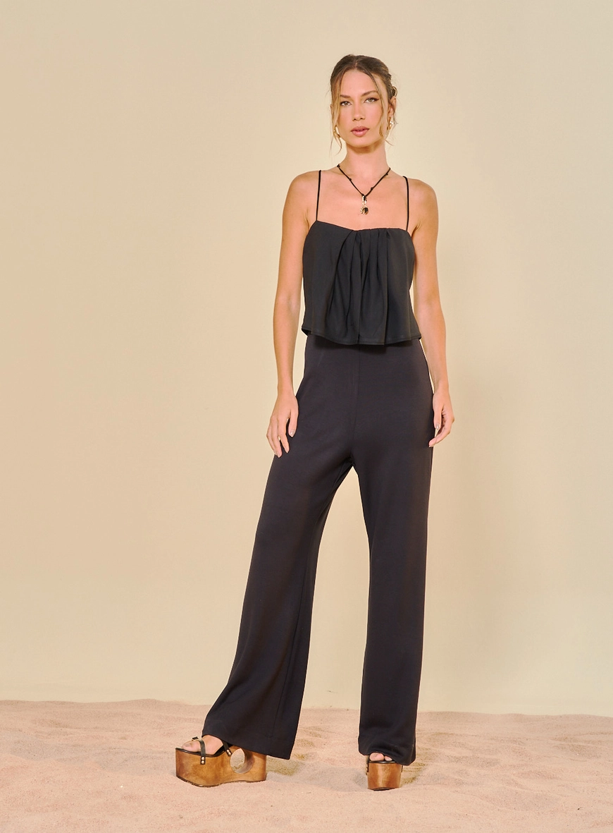 Macacão Pantalona Com Detalhe Linho Preto 4