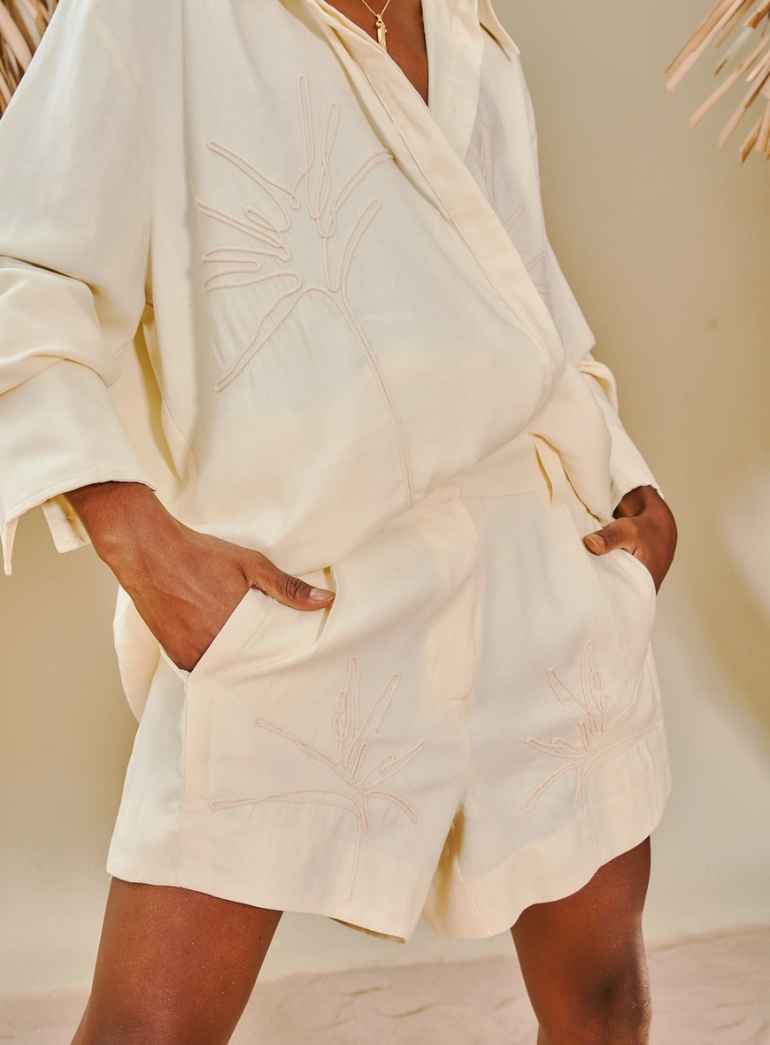 Conjunto Camisa E Short Em Linho - Sem O Cinto Bege 2