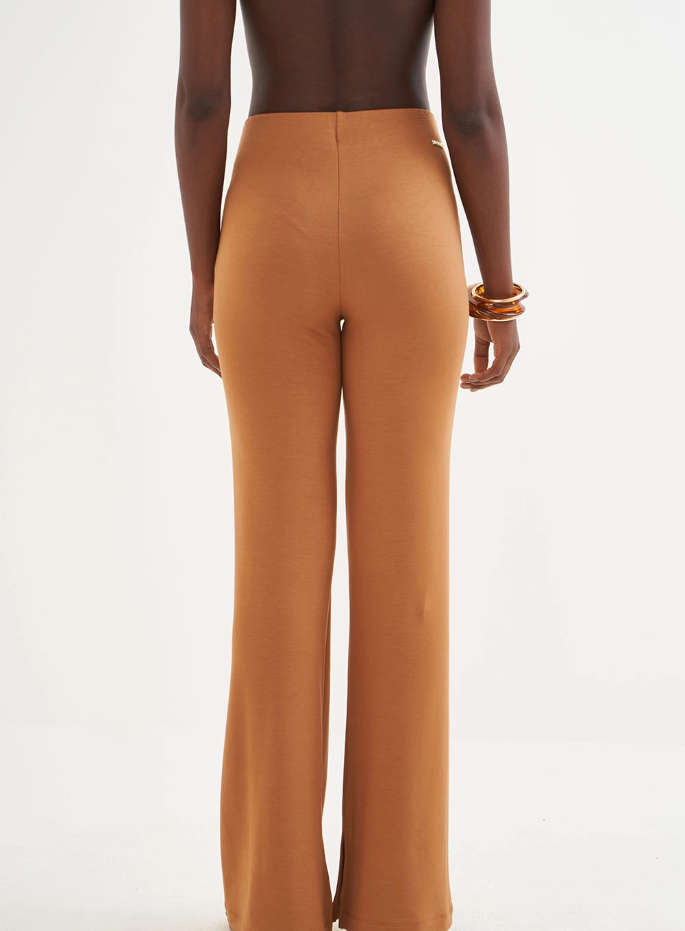 Calça Feminina Comfort Roby Marrom Evermore