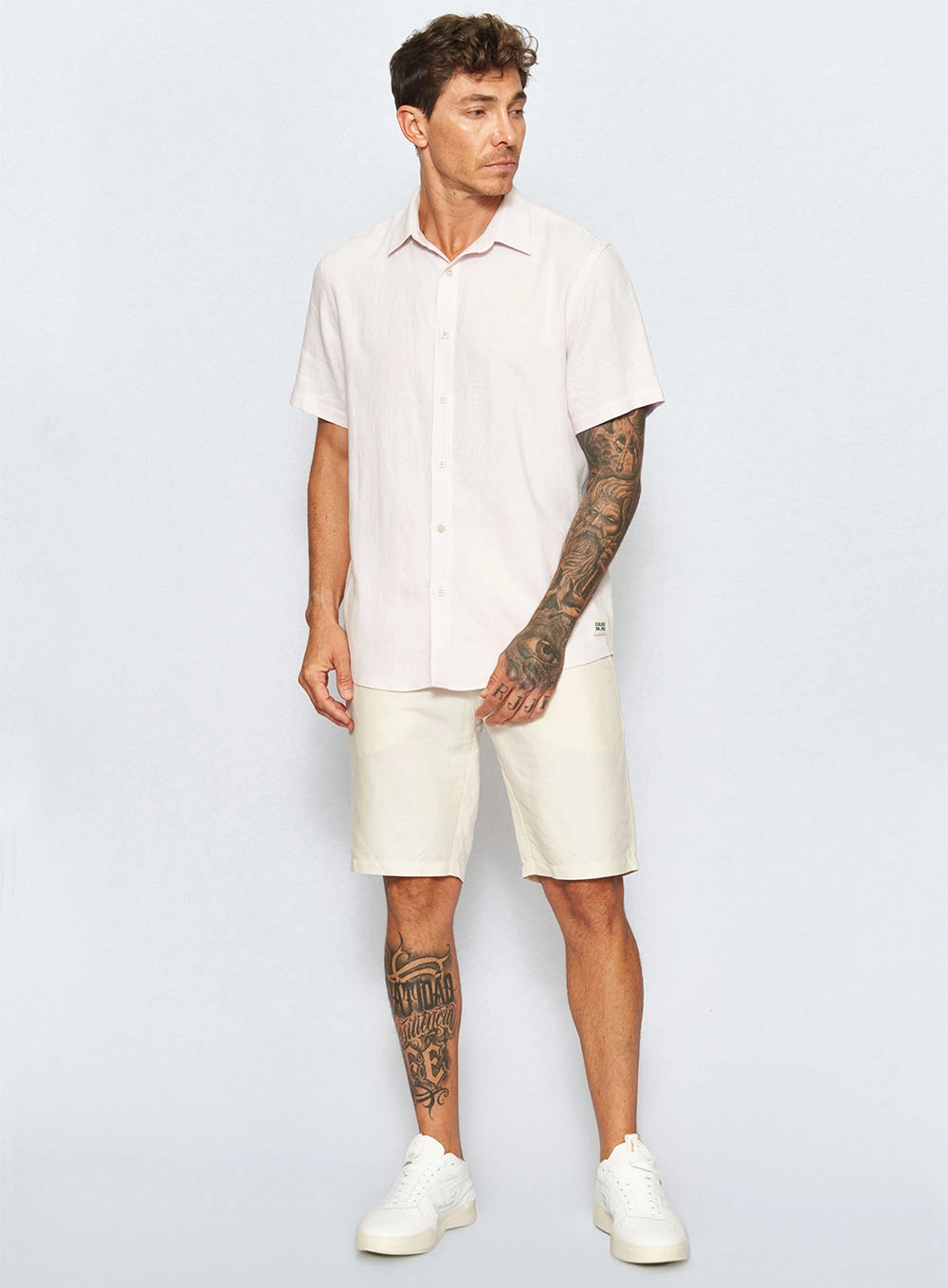 Bermuda Masculina Em Linho Davi Off Shell