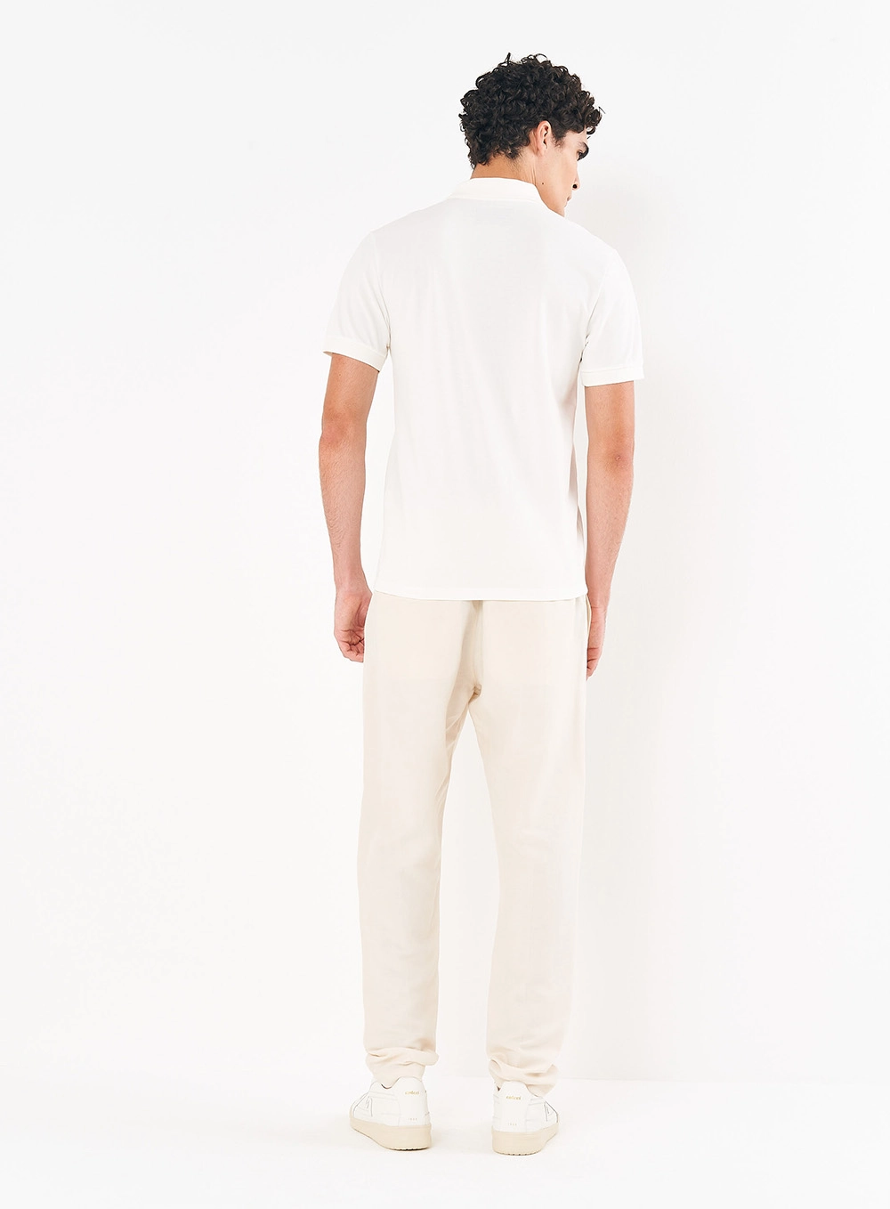 Polo Masculina Manga Curta Detalhe Em Logo Off Shell