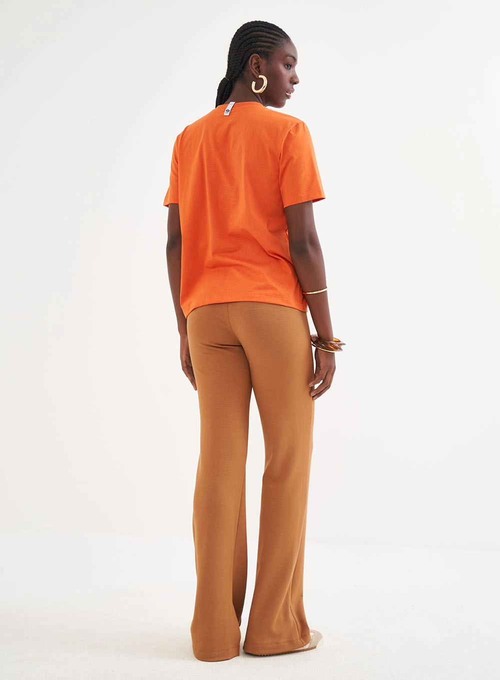 Camiseta Feminina Manga Curta Com Estampa - Boy Laranja