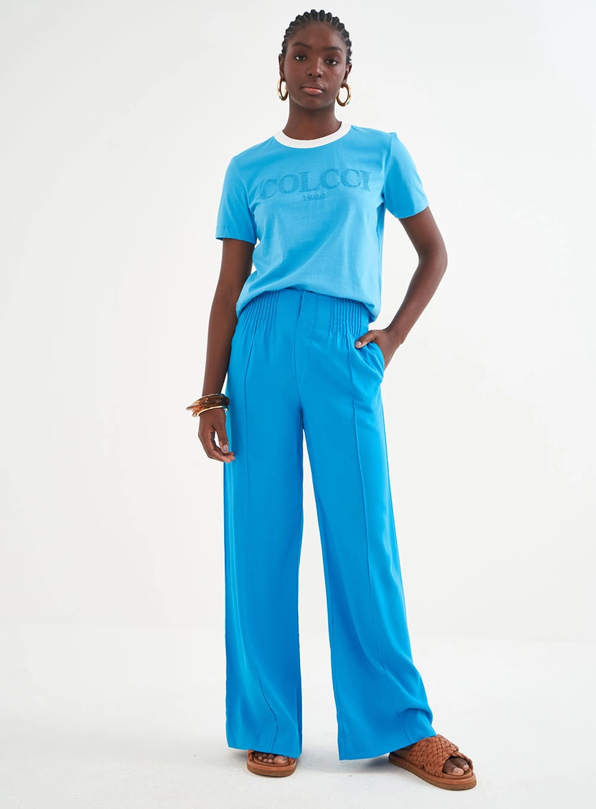 Camiseta Feminina Comfy Com Logo Frontal