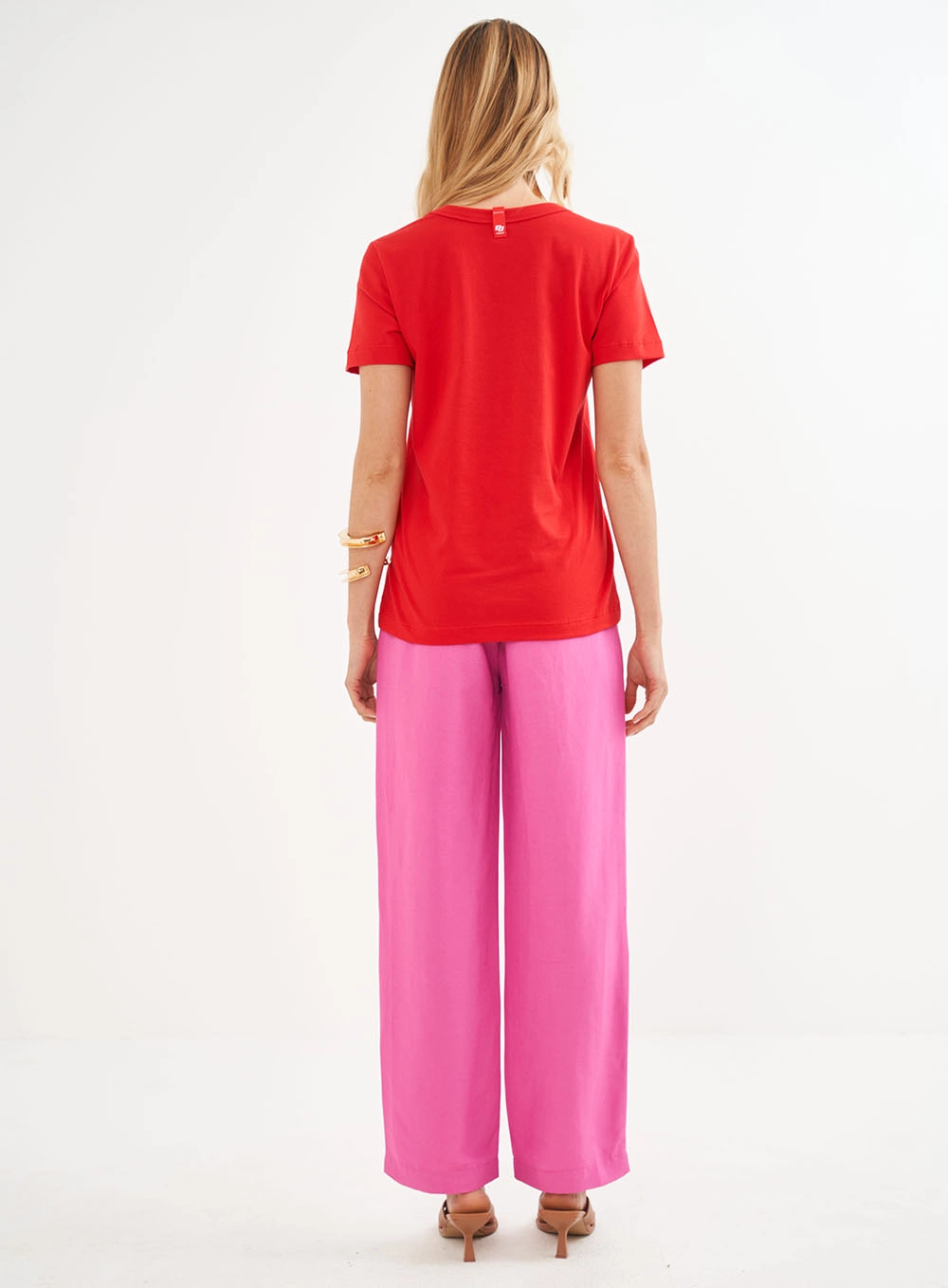 Camiseta Feminina Manga Curta Com Estampa Frontal Vermelho