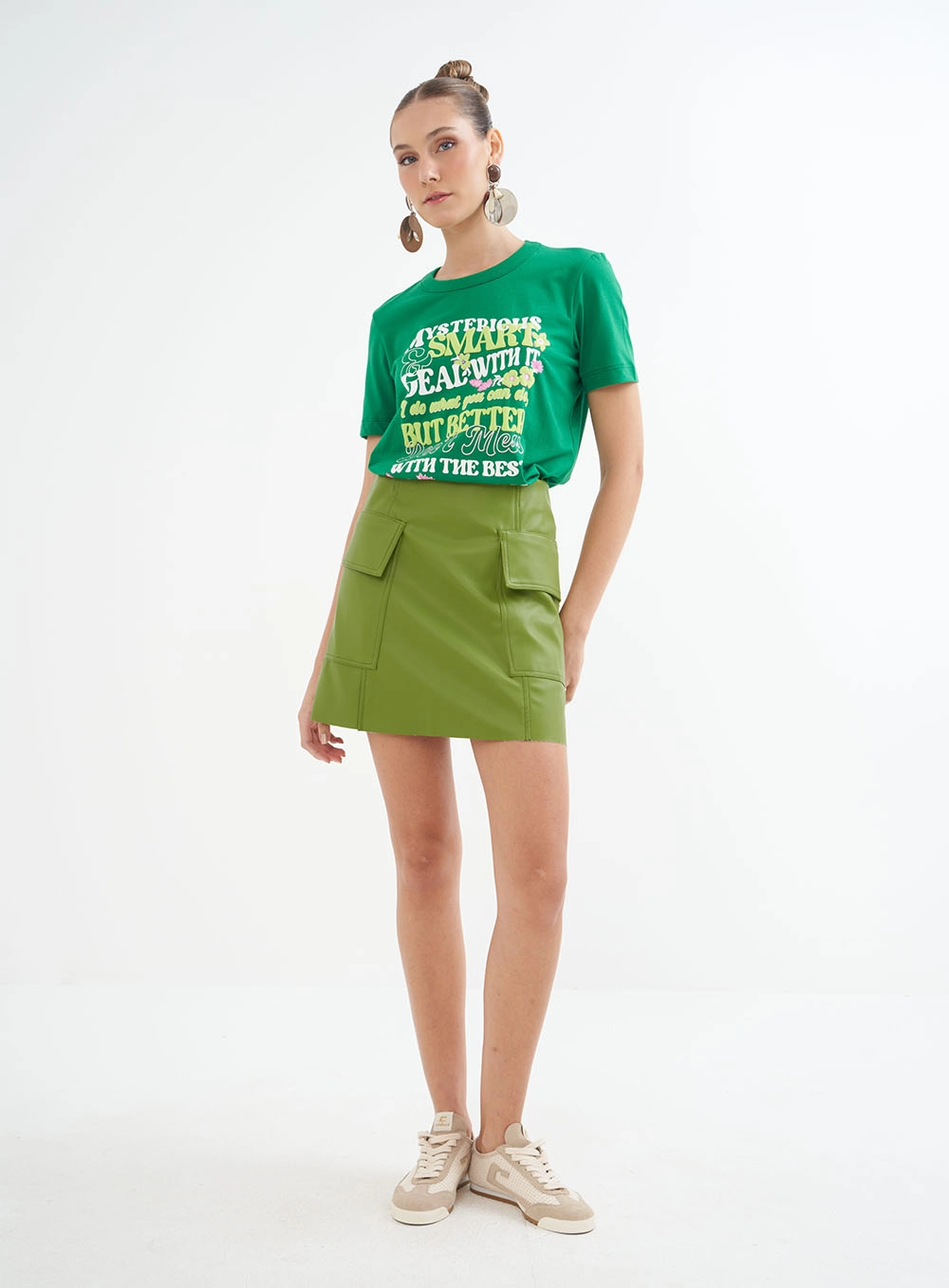 Camiseta Feminina Com Estampa Frontal Verde Vanity