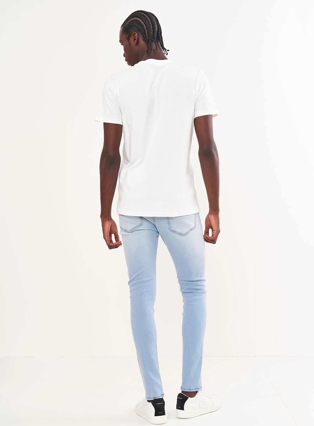 Camiseta Masculina Manga Curta Com Estampa Off Shell