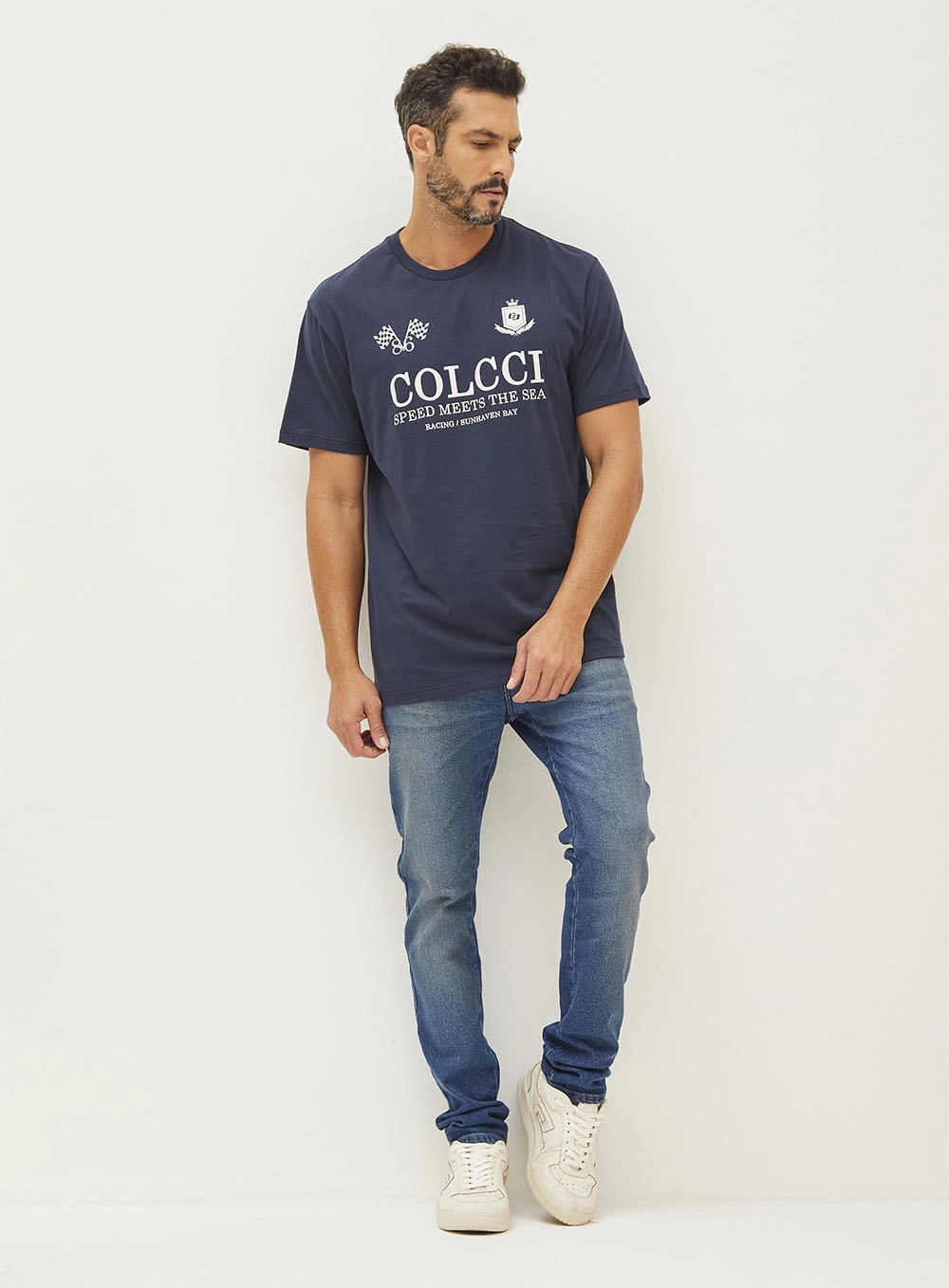Camiseta Masculina Com Estampa Frontal Azul