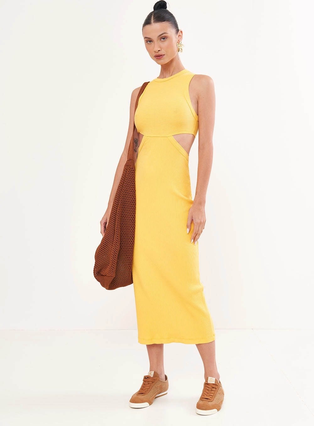 Vestido Midi Canelado Com Recortes Amarelo