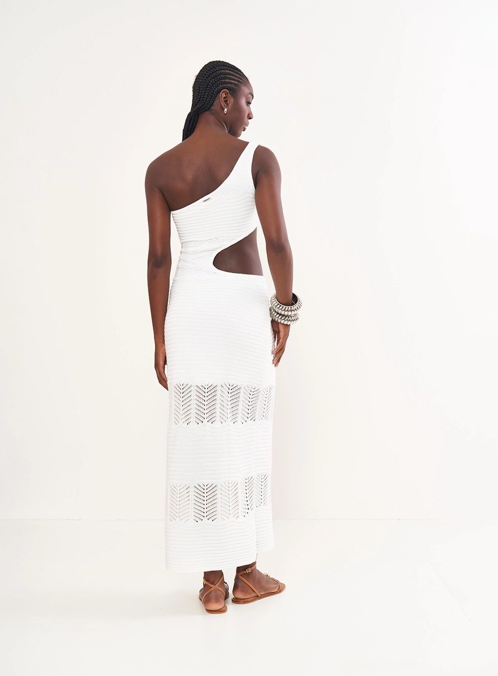 Vestido Midi Em Tricô Uma Alça Off Shell