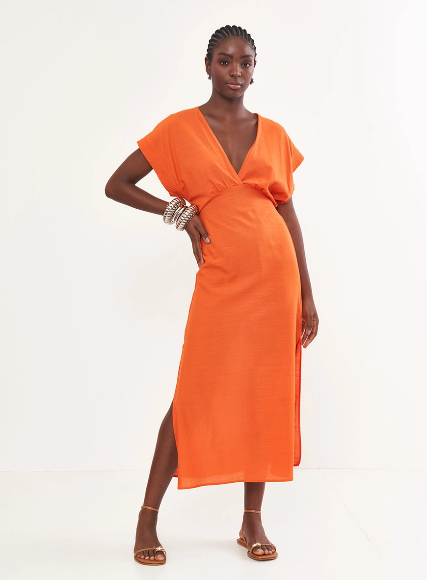 Vestido Midi Acinturado Decote Em V