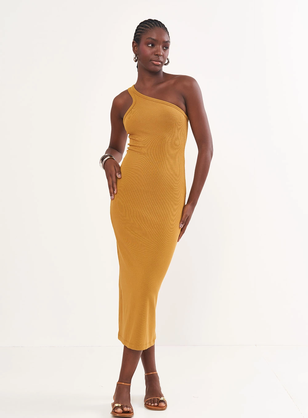 Vestido Midi Justo Uma Alça Marrom Ebbela