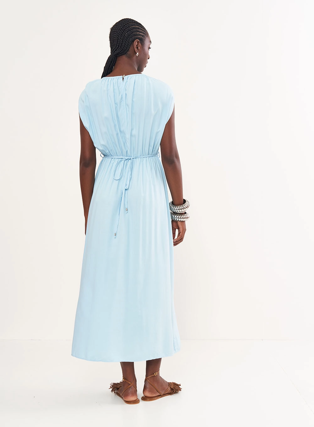 Vestido Midi Acinturado Comfort Azul