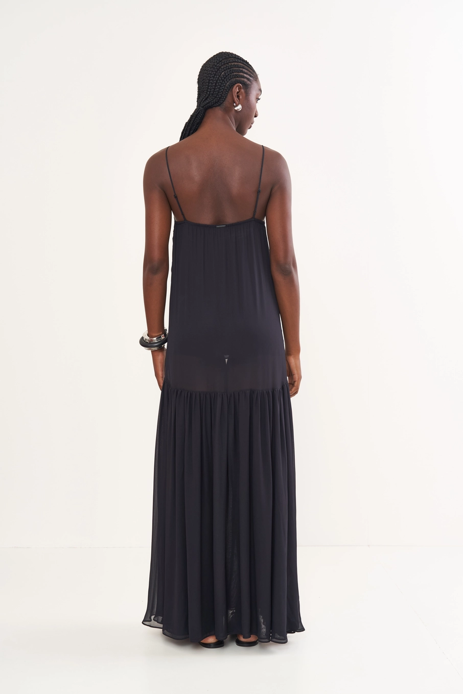 Vestido Feminino Com Alças Finas Preto