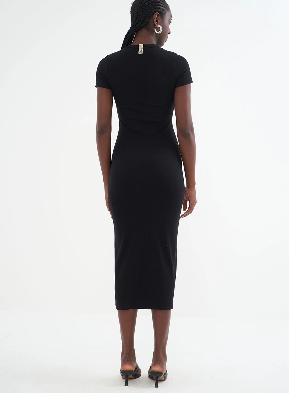 Vestido Midi Justo Com Fenda Frontal Preto