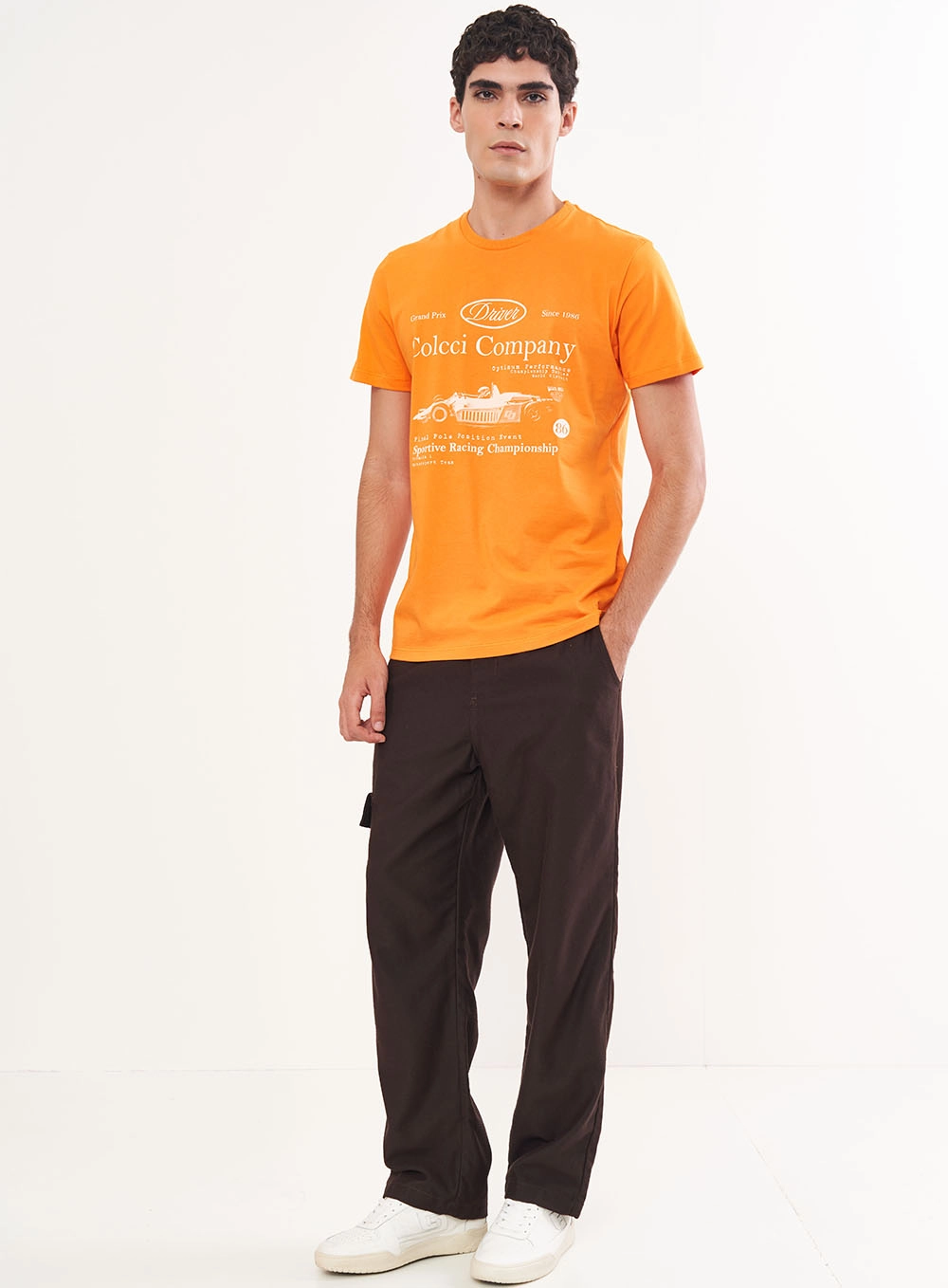 Camiseta Masculina Estampa Frontal Laranja