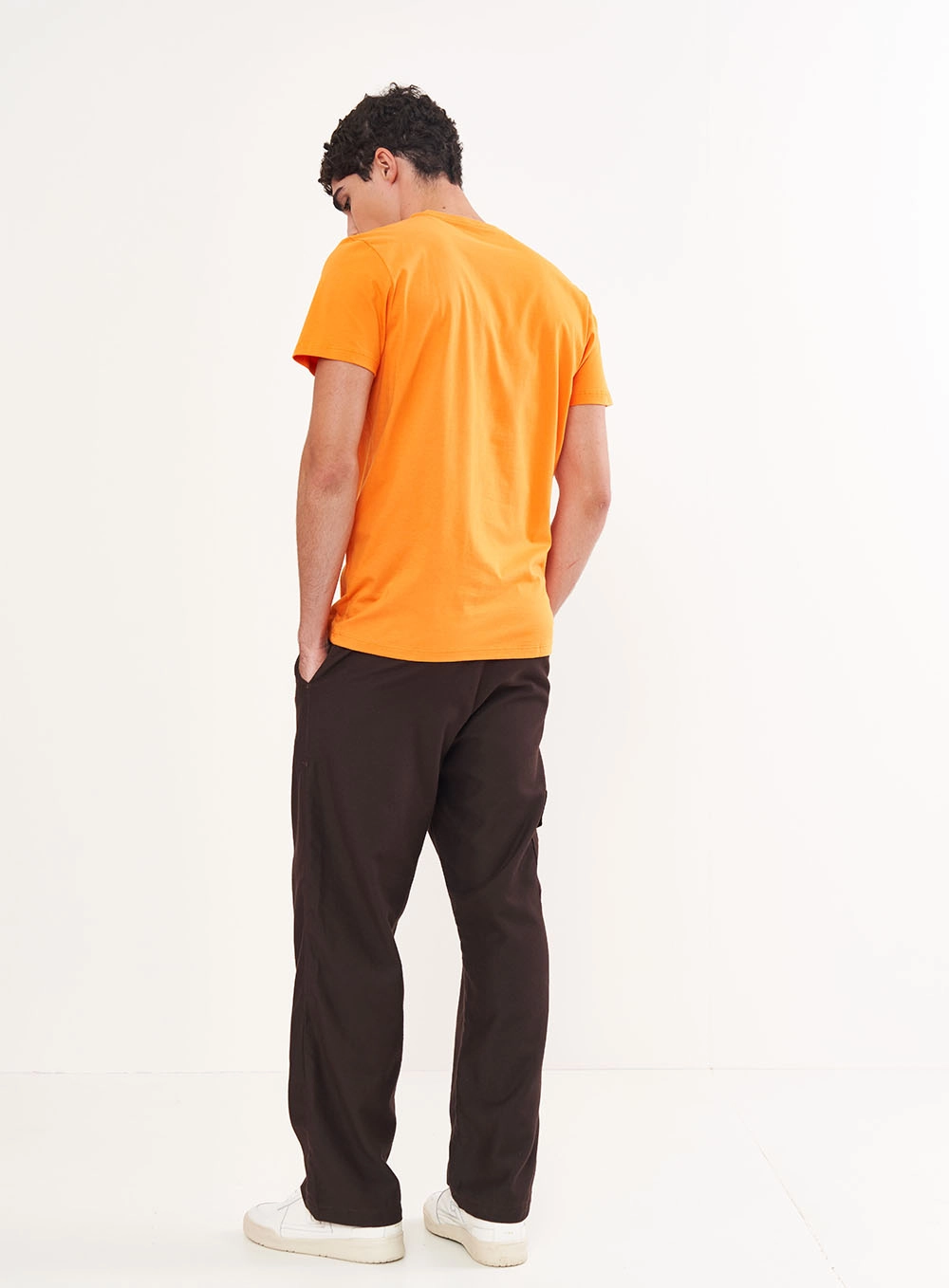 Camiseta Masculina Estampa Frontal Laranja