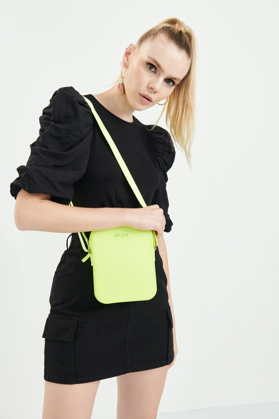 Bolsa Austin We'Re Colcci Amarelo