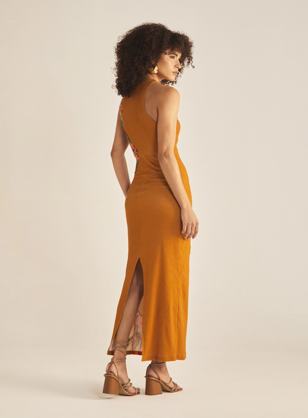 Vestido Slim Longo Com Recorte Estampado Estampados 4