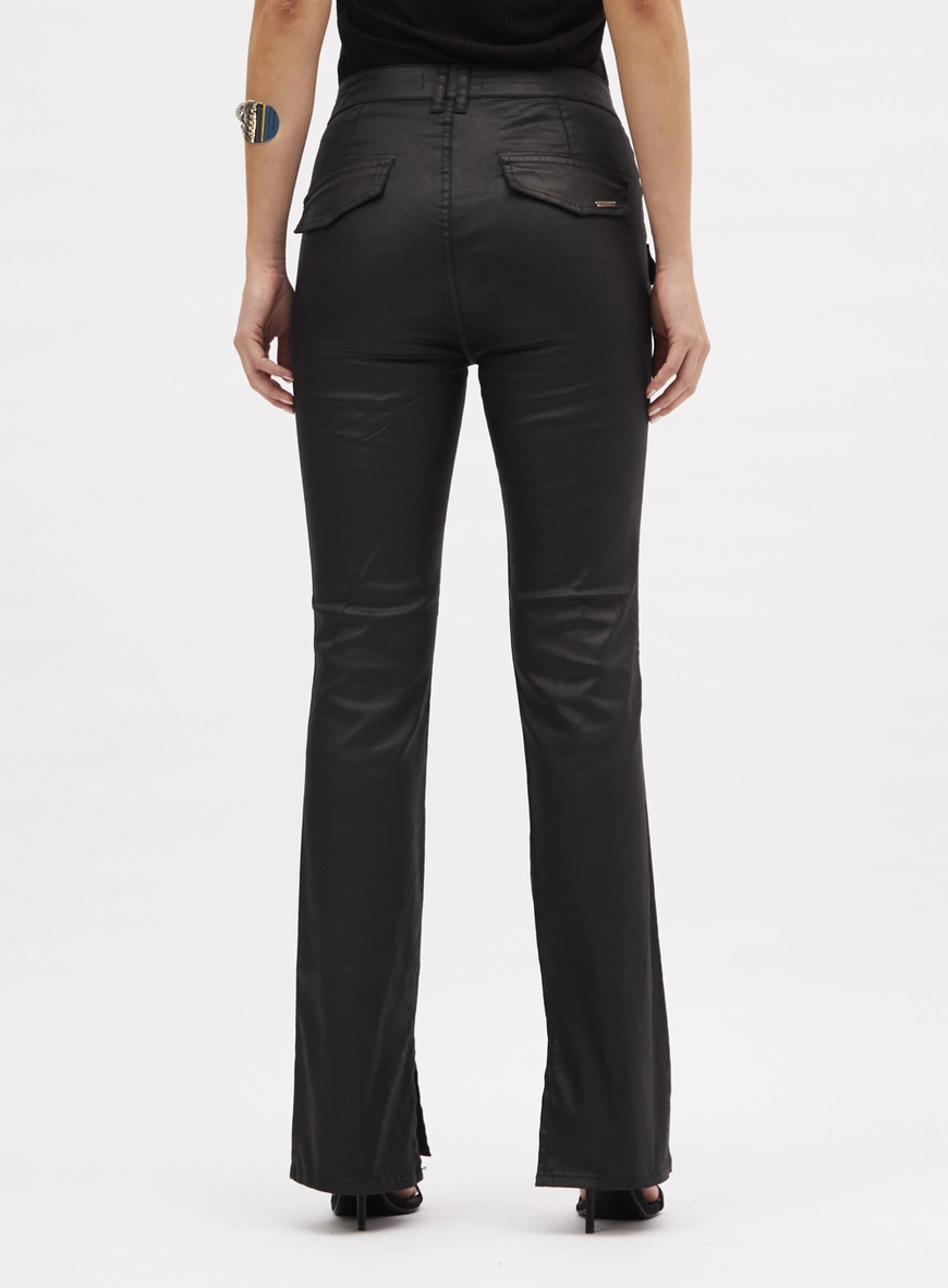 Calça Sarja Flare Resinada Preto 3