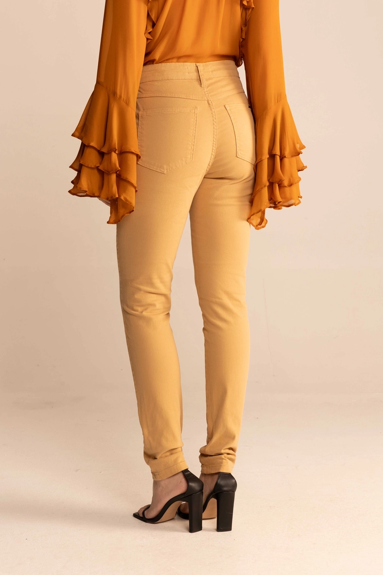 Calça Feminina Sarja Skinny Bege Soybean 4