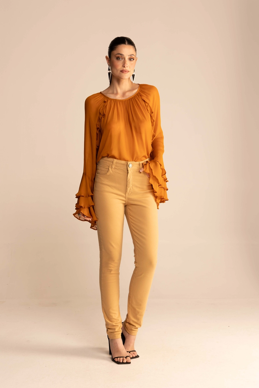 Calça Feminina Sarja Skinny Bege Soybean 1