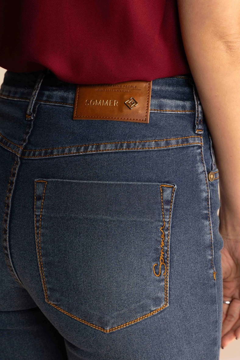 Calça Jeans Feminina Skinny Lavagem Média Índigo 3