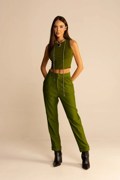 Calça Feminina Alfaiataria Carrot Barra Dobrada