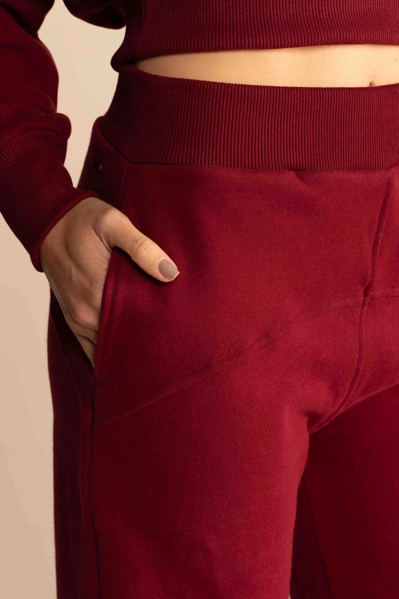 Calça Feminina Moletom Reta Comfort Bordô Bloodstone 3