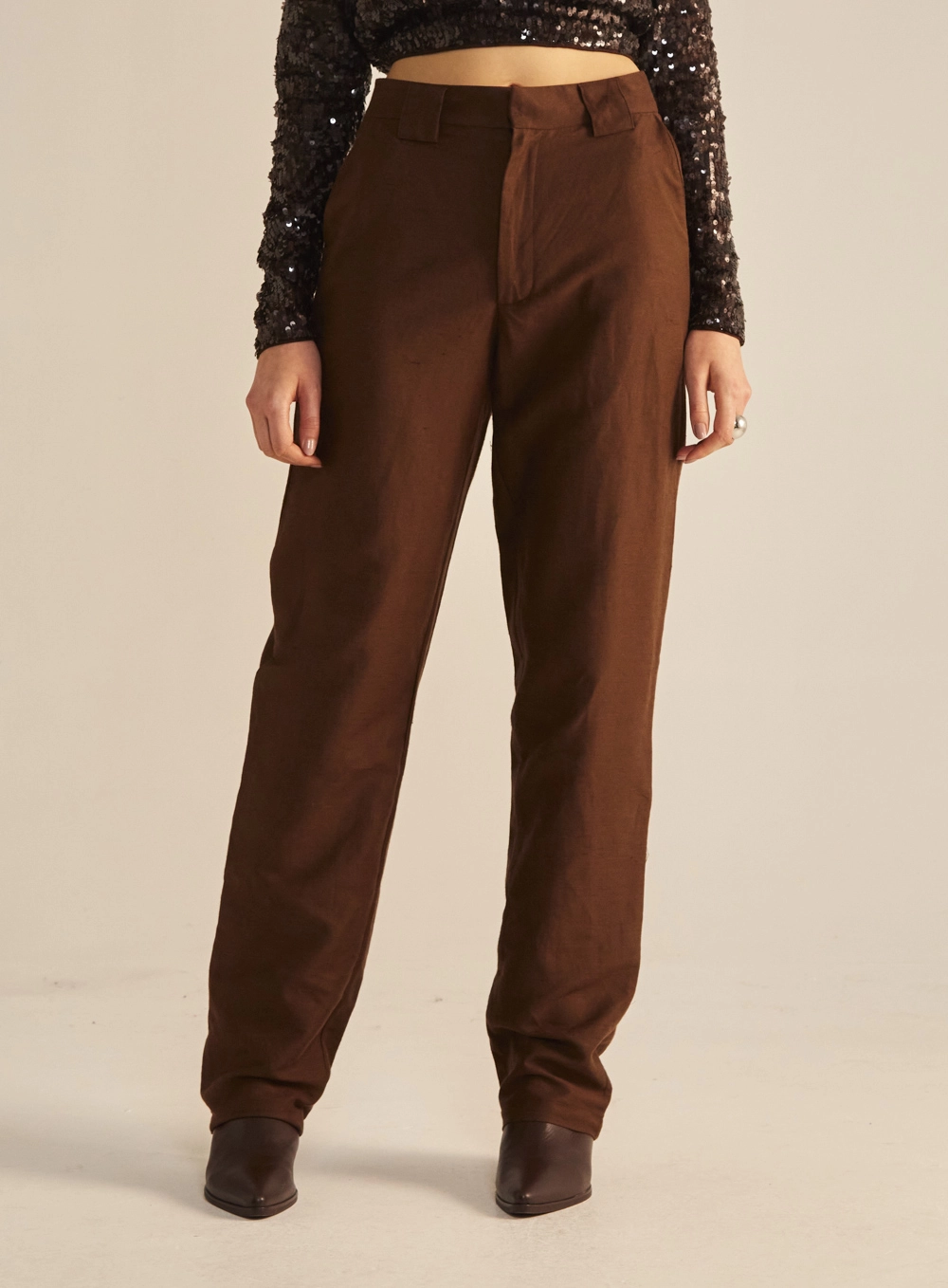 Calça Feminina Alfaiataria Reta Cintura Alta Marrom 2