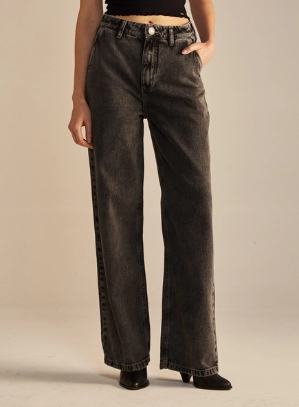 Calça Jeans Feminina Wide Leg Estonada