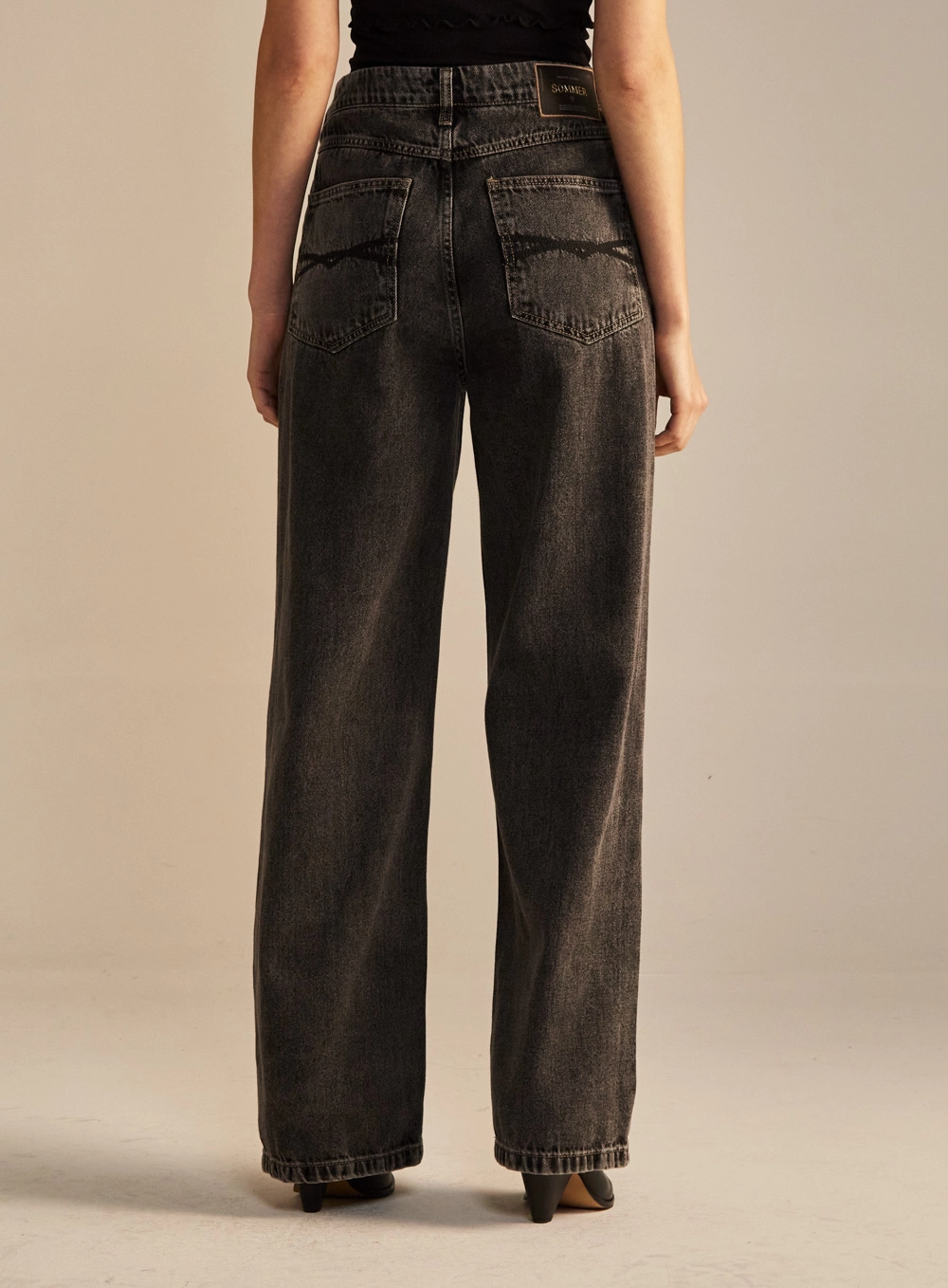 Calça Jeans Feminina Wide Leg Estonada Indigo Preto 4