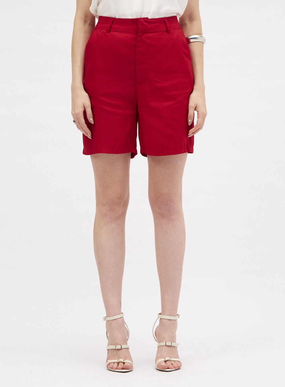 Bermuda Linho Vermelho 2