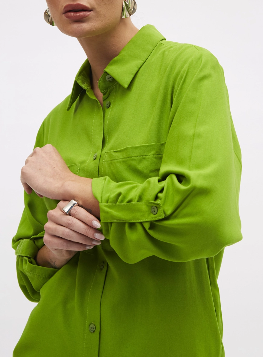 Camisa Comfort Com Bolsos Verde 4