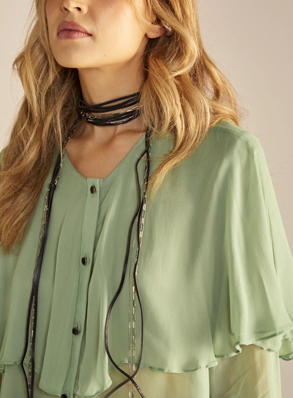 Camisa Feminina Com Babados Ampla Verde 2
