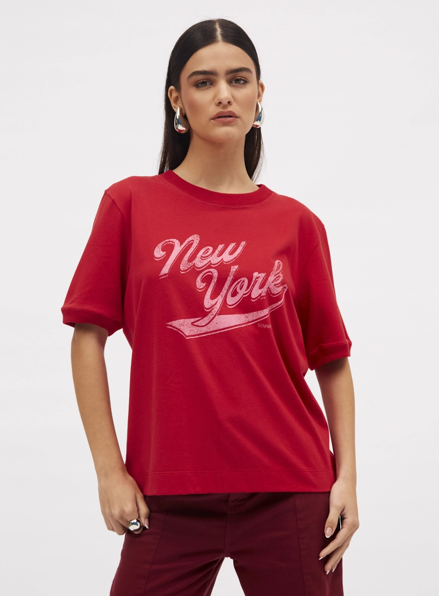 Camiseta Boy Estampada New York Vermelho 2