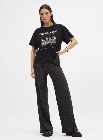 Camiseta Estampada Com Aplicação