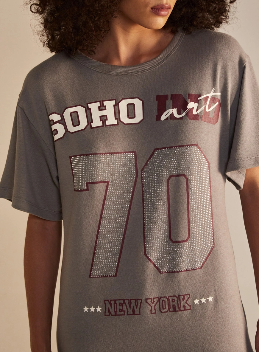 Camiseta Estampada Com Aplicação Cinza 2
