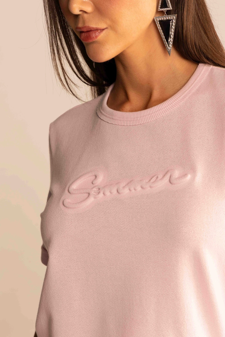 Camiseta Feminina Comfort Logo Alto Relevo Rosa 2