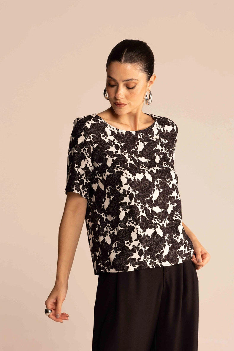 Camiseta Feminina Comfort Estampada Estampados 1