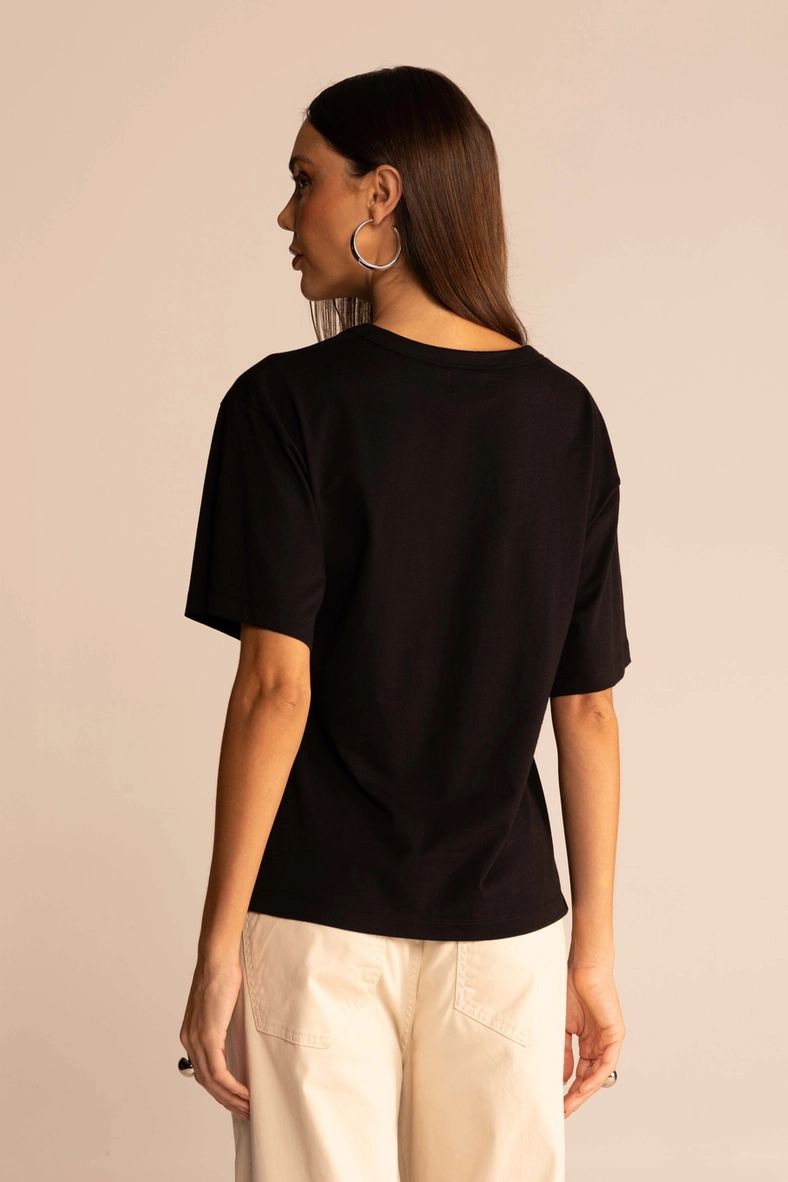 Camiseta Feminina Oversized Logo Com Strass Preto 3