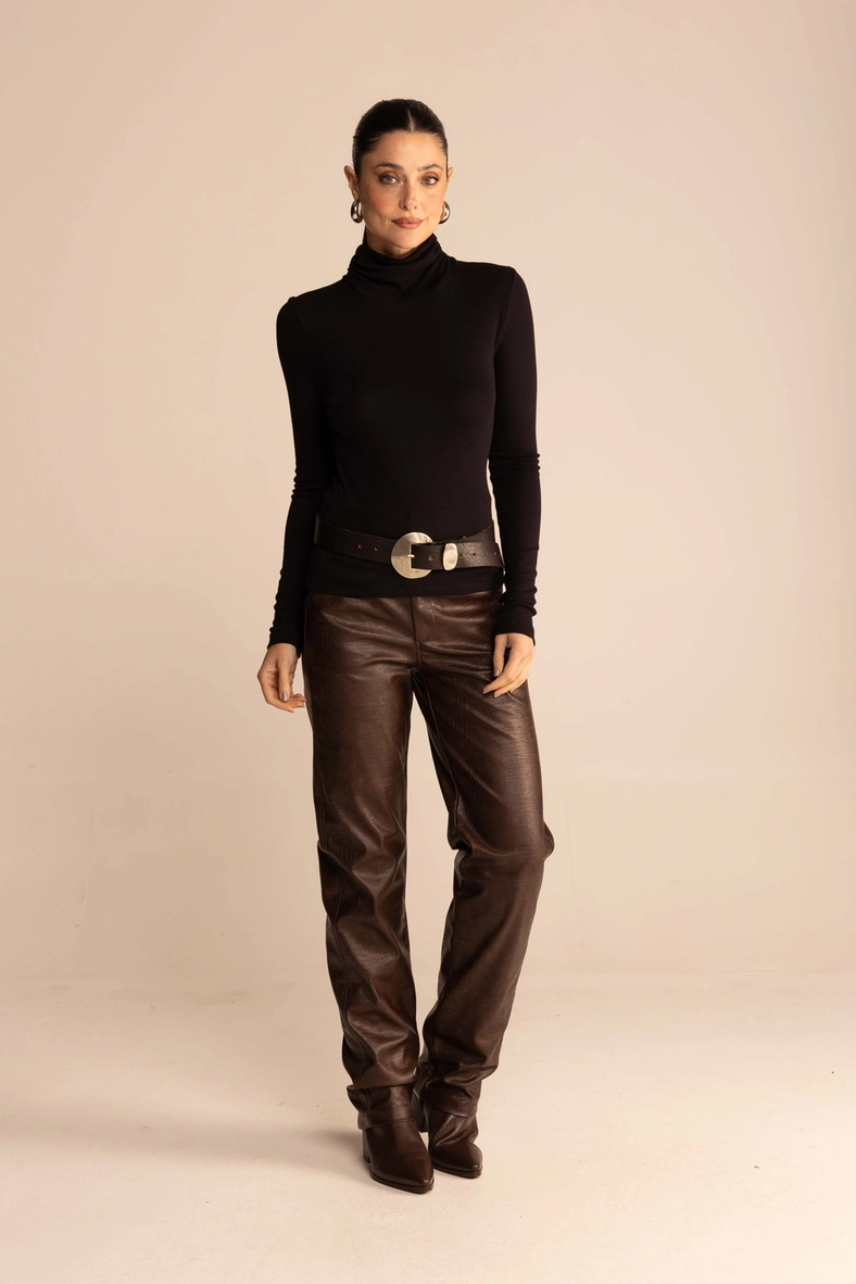 Blusa Feminina Slim Canelada Gola Alta Franzida Preto 4