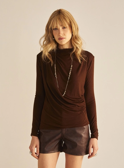 Blusa Feminina Linho Franzido Lateral