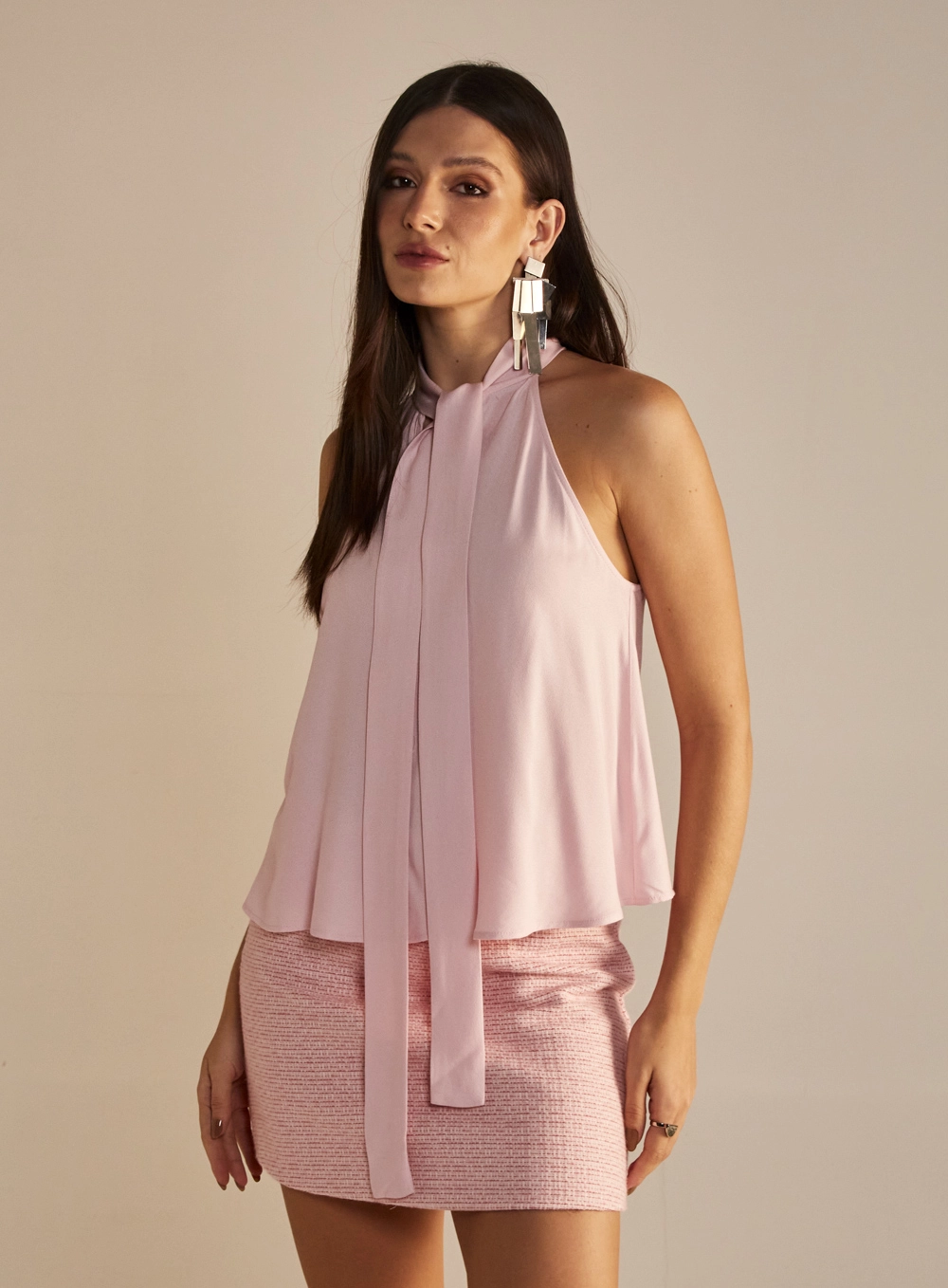 Blusa Feminina Comfort Decote Halter Com Amarração Rosa 1