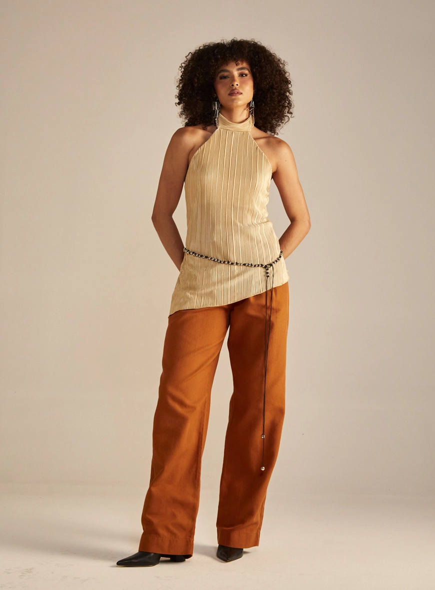 Blusa Feminina Plissada Assimétrica Bege 4