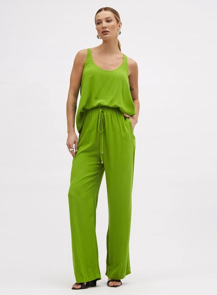 Blusa Fluida Com Decote U