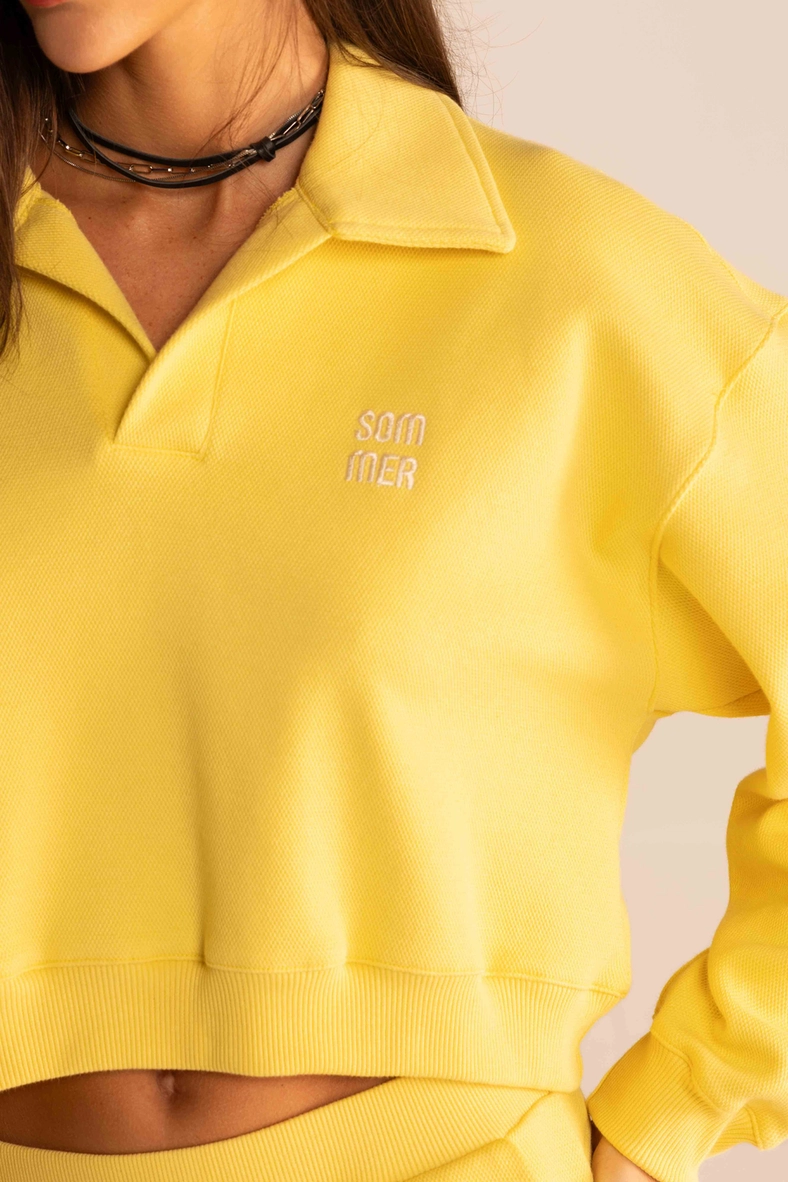 Blusão Feminino Square Gola Polo Com Logo Amarelo 2