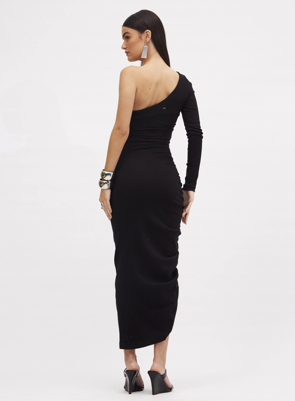Vestido Canelado Preto 3